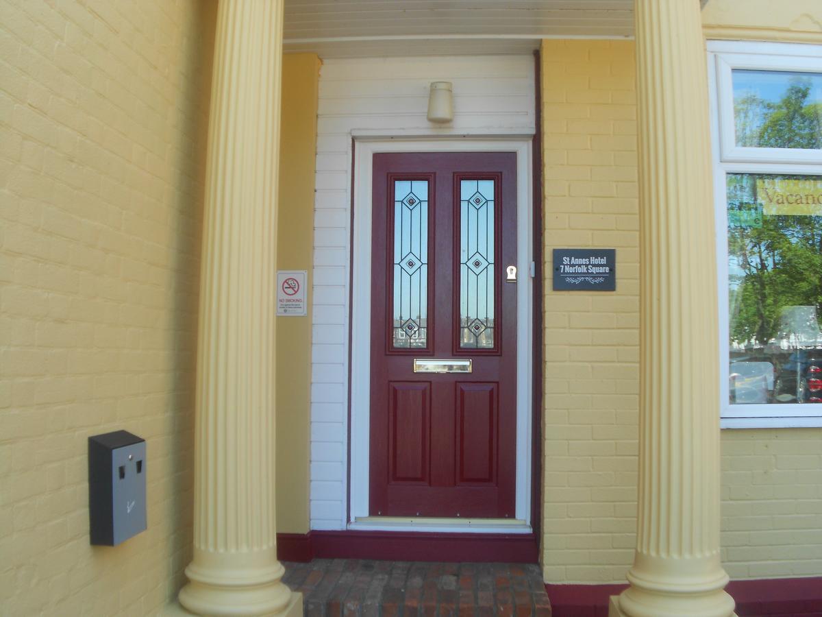 St Annes Bed and Breakfast Great Yarmouth Buitenkant foto